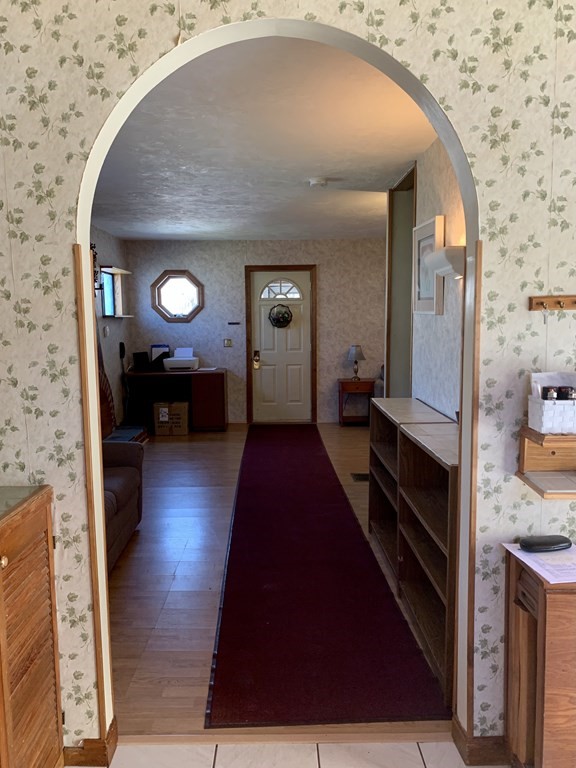 7 Lake Road Wayland, MA 01778 - Photo 8 of 23 Gallery Image 8
