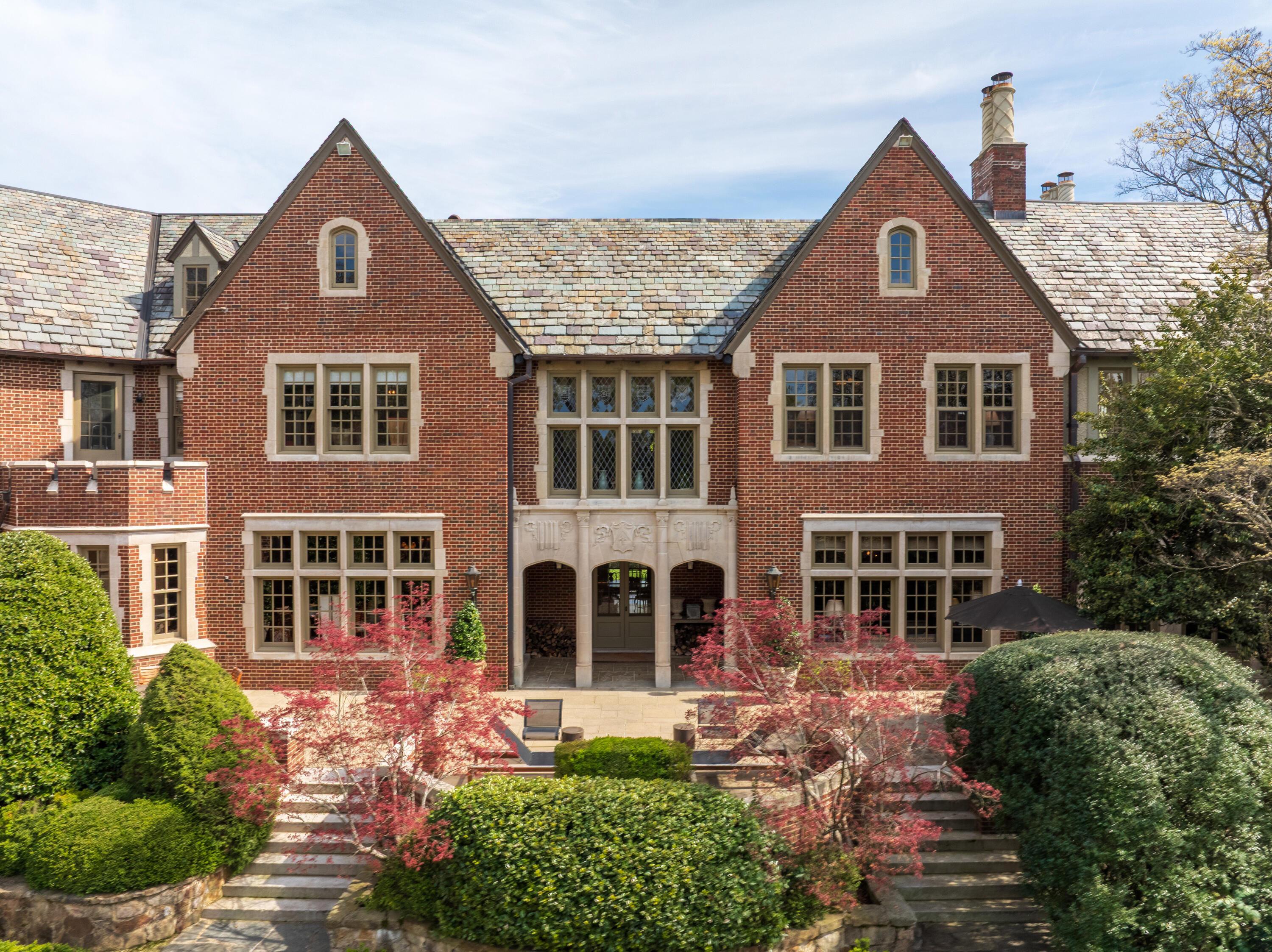 1649 Minnekahda Road Chattanooga, TN 37405 - Photo 33 of 46 24 - 1649 Minnekahda Rd - Drone