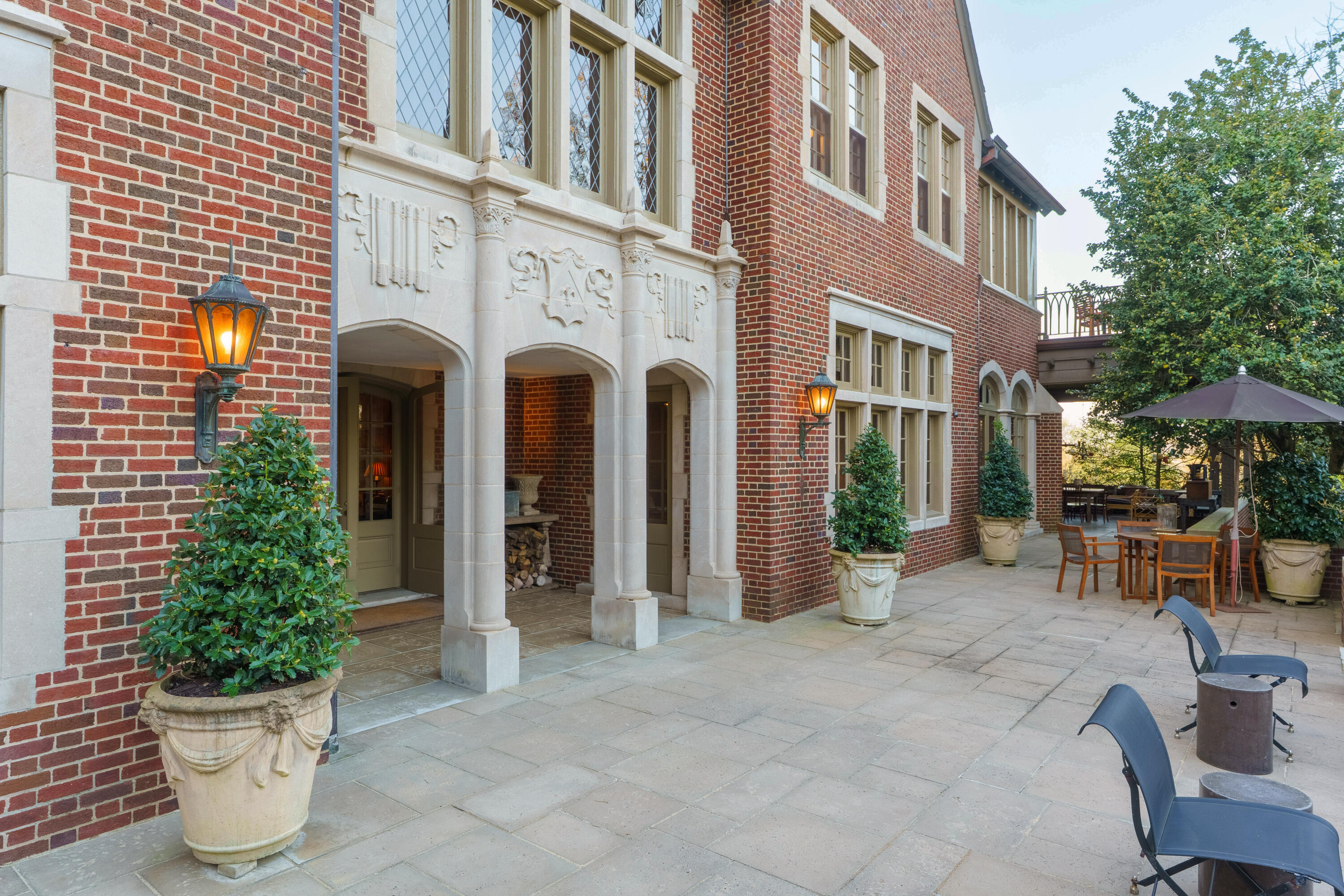 1649 Minnekahda Road Chattanooga, TN 37405 - Photo 34 of 46 32 - 1649 Minnekahda Rd - Exterior