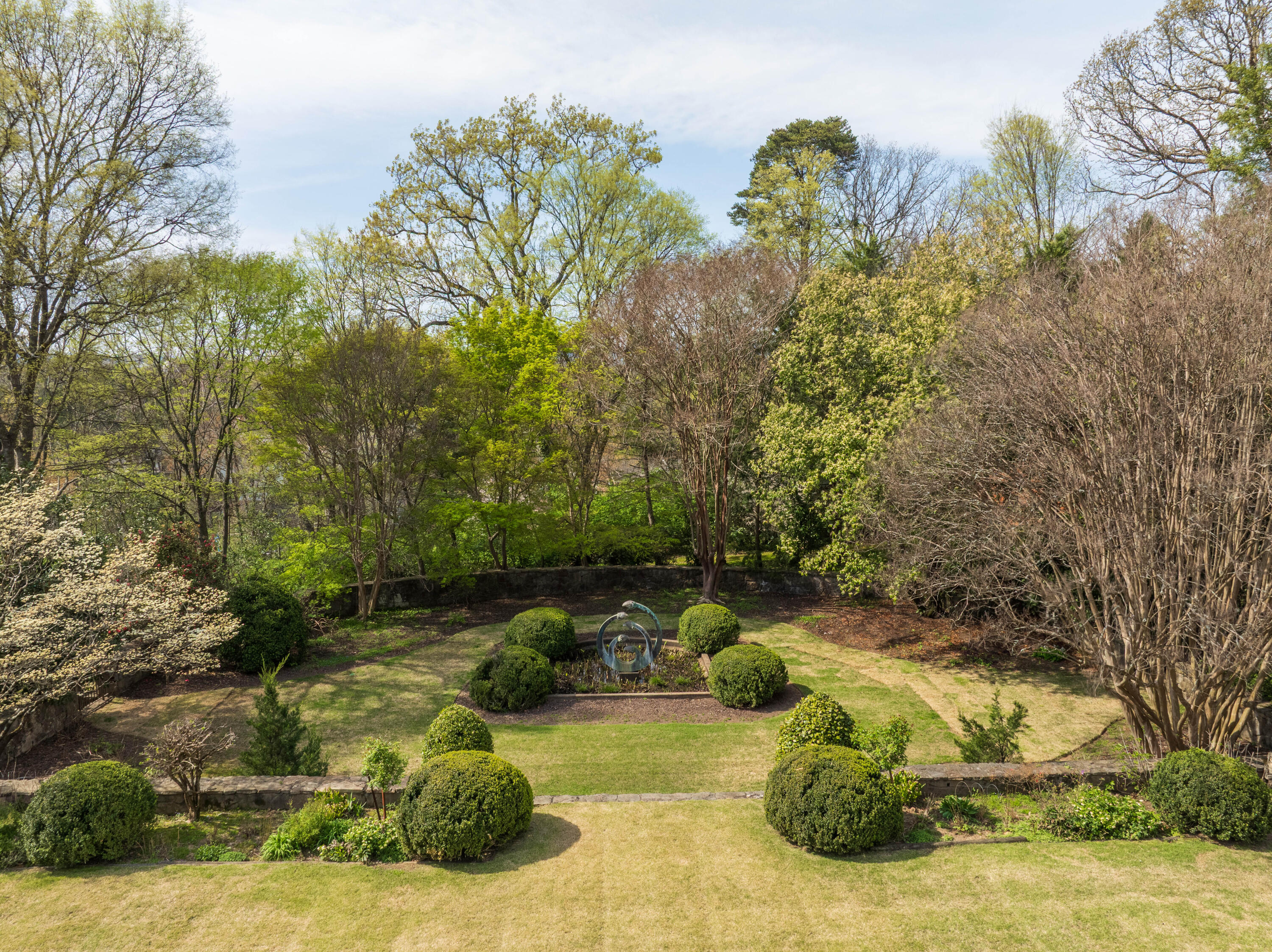 1649 Minnekahda Road Chattanooga, TN 37405 - Photo 40 of 46 25 - 1649 Minnekahda Rd - Drone