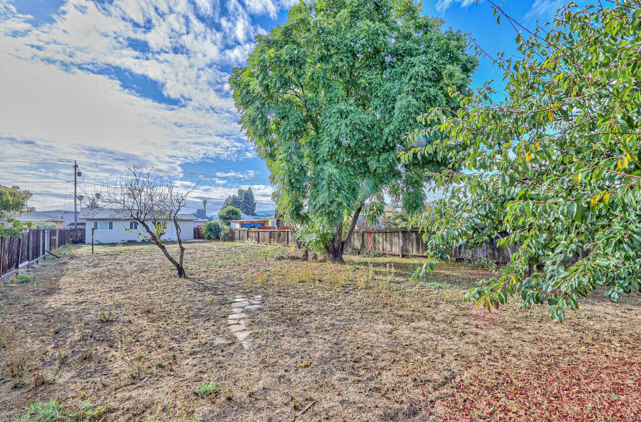 17 Williams Road Salinas, CA 93905 - Photo 3 of 23 Gallery Image 3