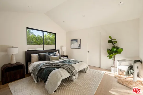 $2,279,000 | 13949 Cumpston Street, Sherman Oaks, CA 91401