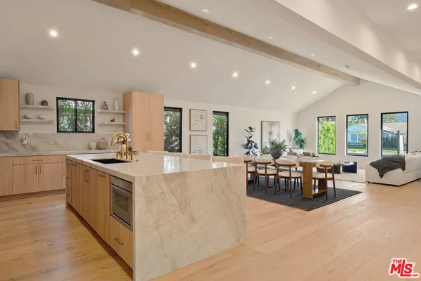 $2,279,000 | 13949 Cumpston Street, Sherman Oaks, CA 91401