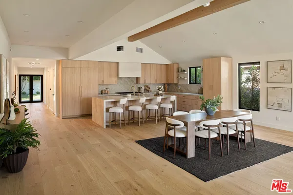 $2,279,000 | 13949 Cumpston Street, Sherman Oaks, CA 91401