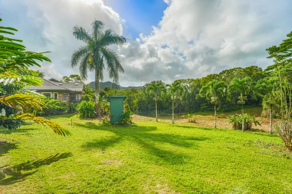 $2,450,000 | 6165 A Waipouli Road, Kapaa, HI 96746