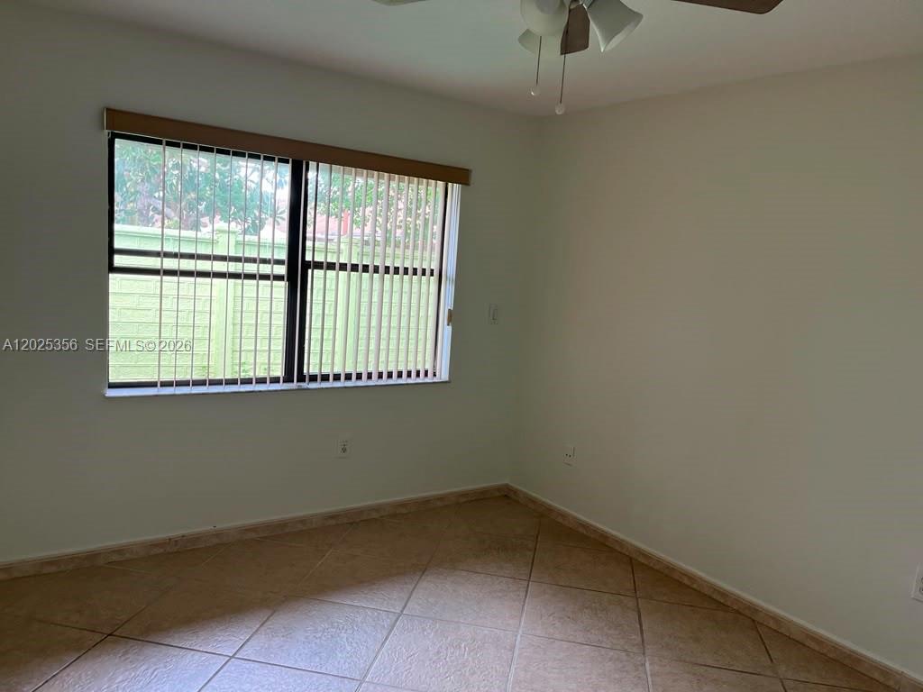 15570 Southwest 76th Street, Unit B939 Miami, FL 33193 - Photo 10 of 23