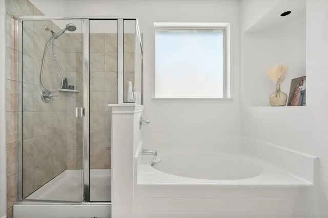 $3,000 | 441 Corriente Trail, Azle, TX 76020