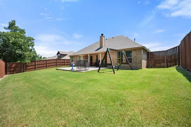 $3,000 | 441 Corriente Trail, Azle, TX 76020