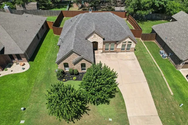 $3,000 | 441 Corriente Trail, Azle, TX 76020