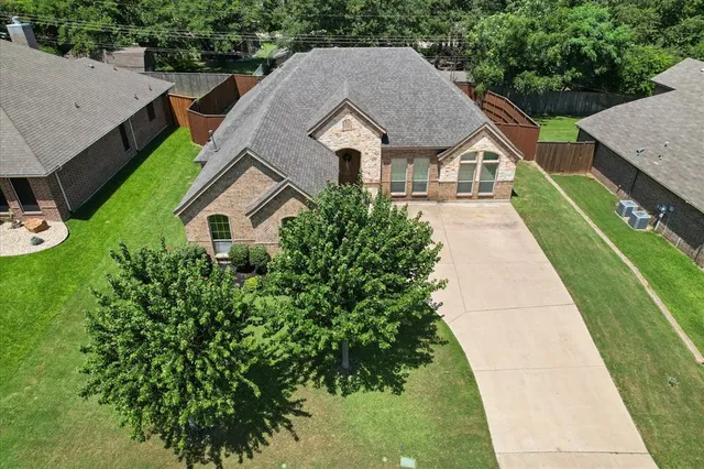$3,000 | 441 Corriente Trail, Azle, TX 76020