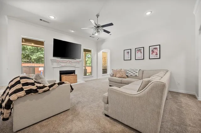 $3,000 | 441 Corriente Trail, Azle, TX 76020