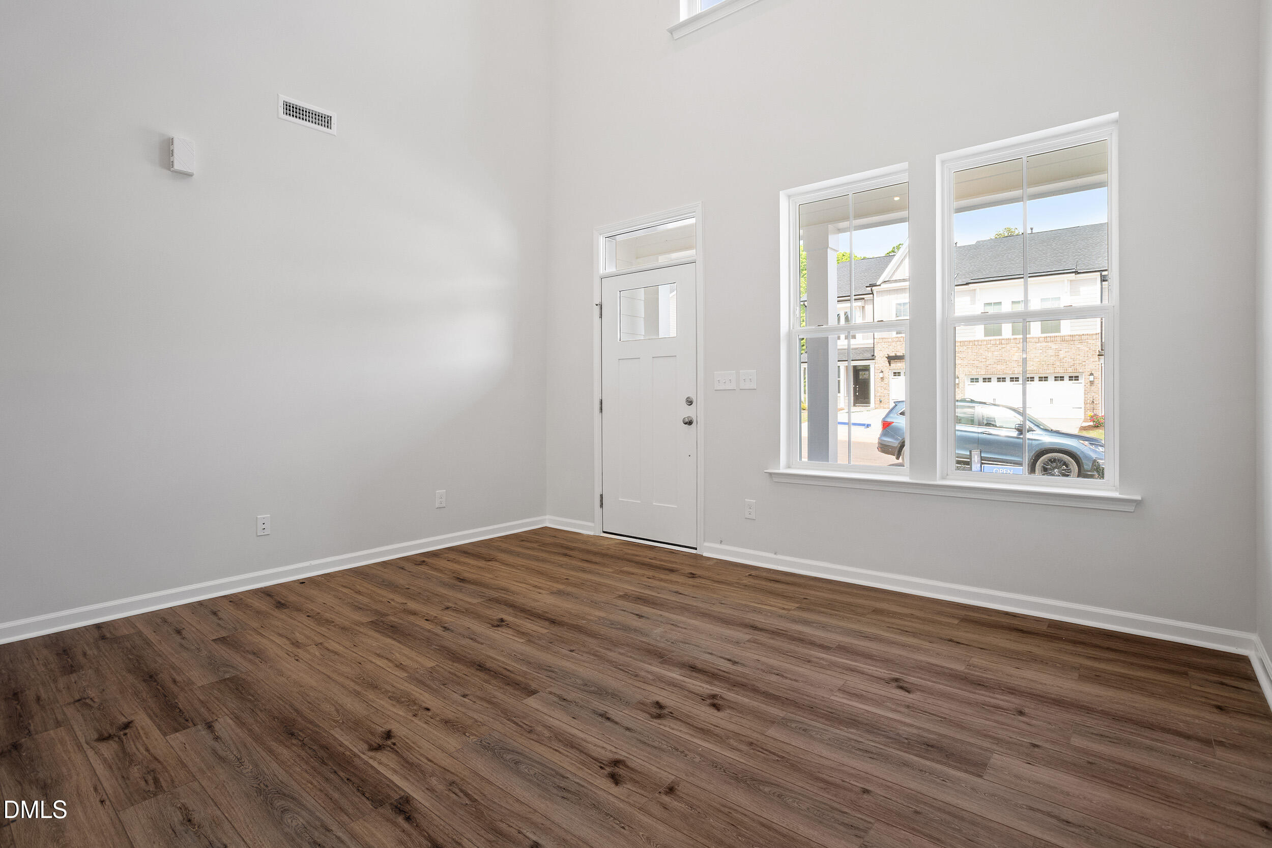 1114 Bell Heather Road, Unit 70 Durham, NC 27703 - Photo 5 of 37