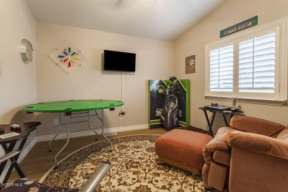 195 Tierra Rejada Road, Unit 117 Simi Valley, CA 93065 - Photo 14 of 34 TierraRejada_Low-24