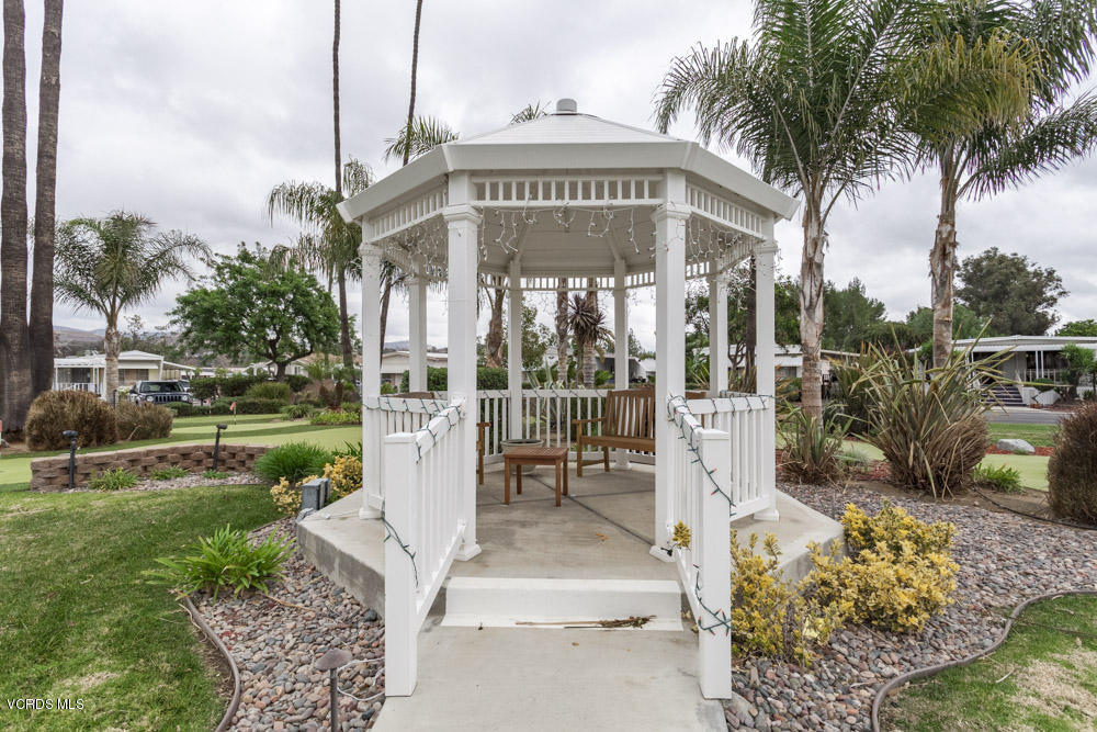 195 Tierra Rejada Road, Unit 117 Simi Valley, CA 93065 - Photo 27 of 34 TierraRejada_Low-16