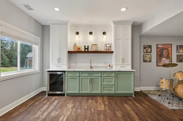 $799,000 | 3308 Wild Horse Pass Northwest, Prior Lake, MN 55372