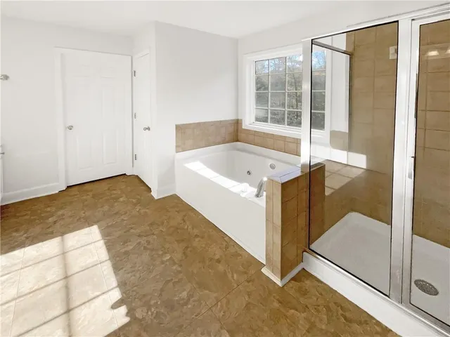 $350,000 | 832 Brampton Way, Locust Grove, GA 30248