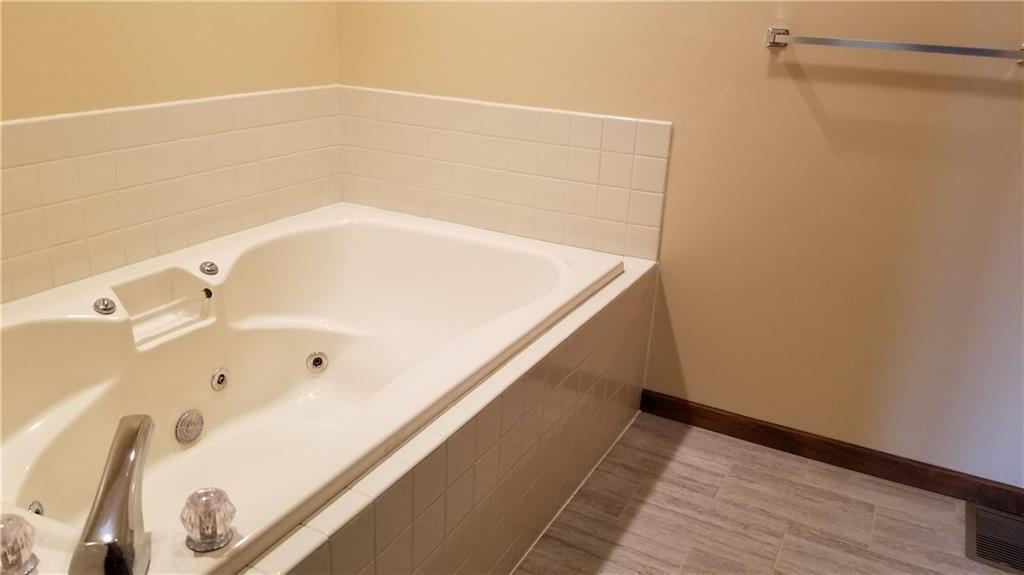 1703 Fox Ridge Drive, Unit 50 Springfield, OH 45503 - Photo 29 of 42