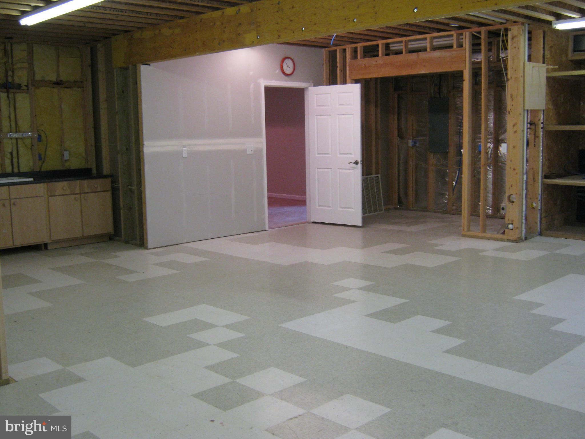 11611 Popes Head Road Fairfax, VA 22030 - Photo 23 of 24 Basement