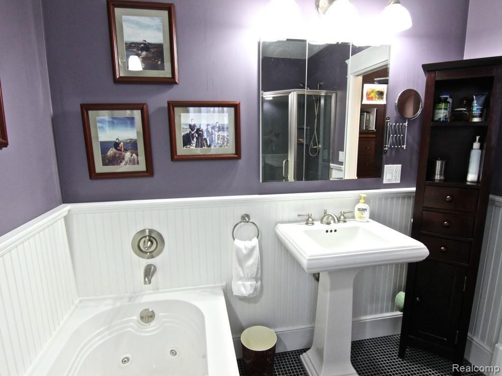 245 Pepper Tree Lane Rochester, MI 48309 - Photo 58 of 72 IMG_0316.jpg