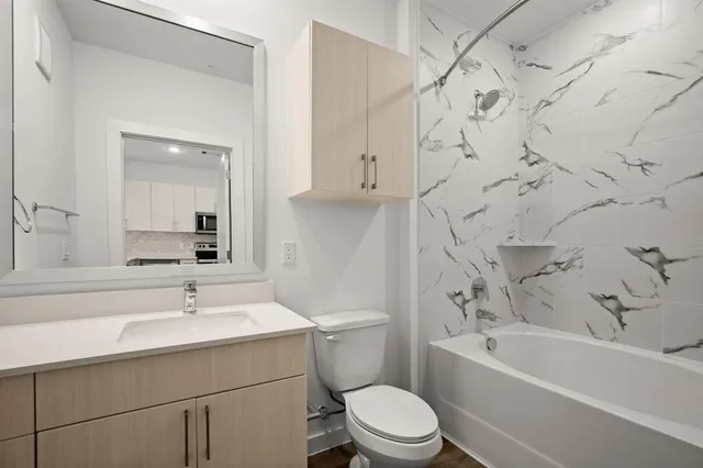 $1,500 | 6324 North Lamar Boulevard, Unit 303, Austin, TX 78752