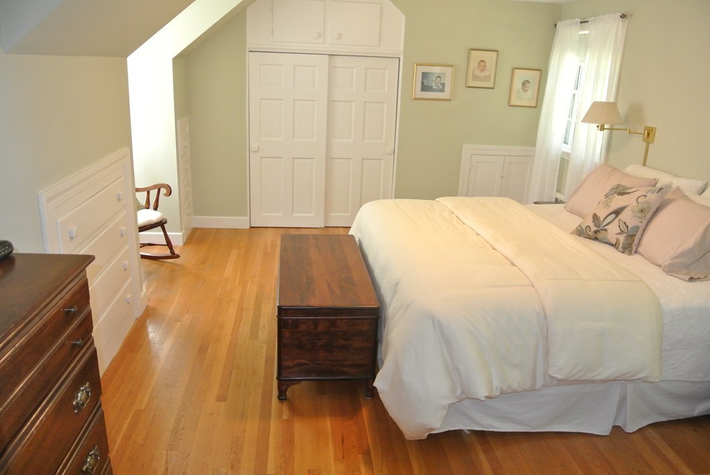 185 Paul Revere Road Needham, MA 02494 - Photo 17 of 30