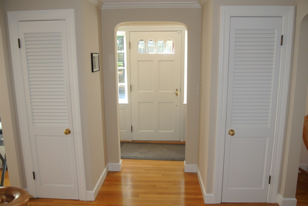 185 Paul Revere Road Needham, MA 02494 - Photo 2 of 30