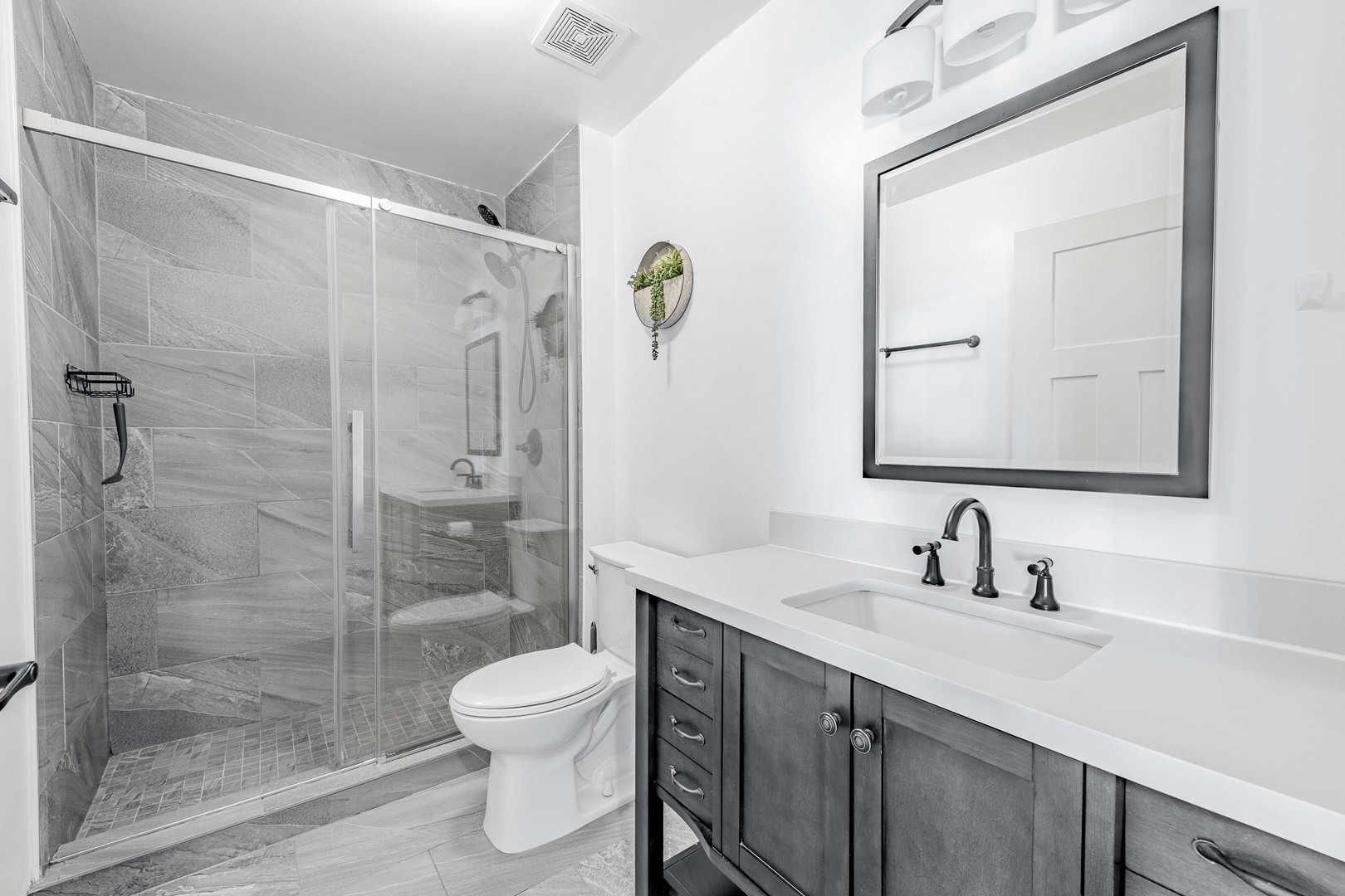 123 Azalea Circle Romeoville, IL 60446 - Photo 14 of 20 Gallery Image 14
