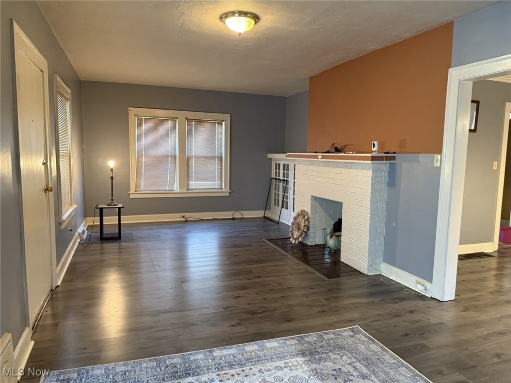 1738 Burgess Road Cleveland, OH 44112 - Photo 3 of 7 Gallery Image 3