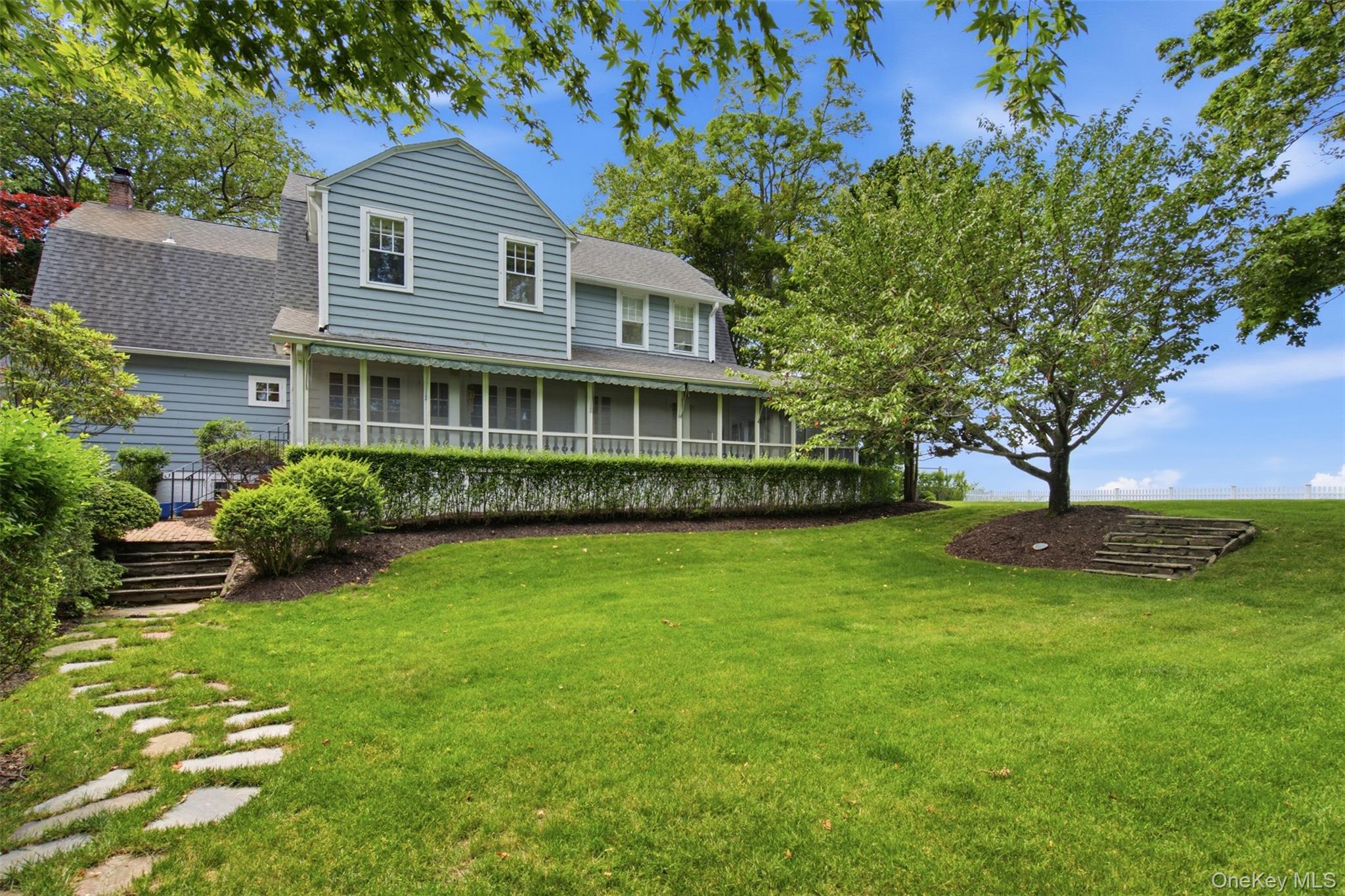 7 Thompson Street Shoreham, NY 11786 - Photo 27 of 38