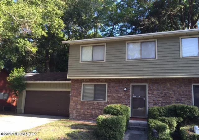 $1,495 | 447 Newport Drive, Orange Park, FL 32073