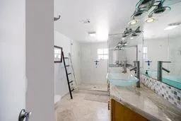 $9,975 | 226 Corsair Avenue, Lauderdale-by-the-Sea, FL 33308