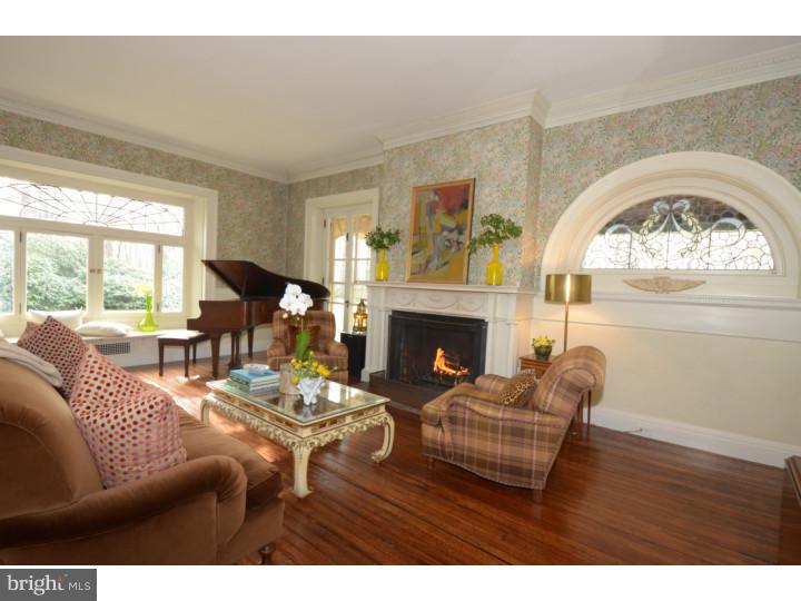820 Penllyn Pike Lower Gwynedd, PA 19002 - Photo 11 of 25 Living Room