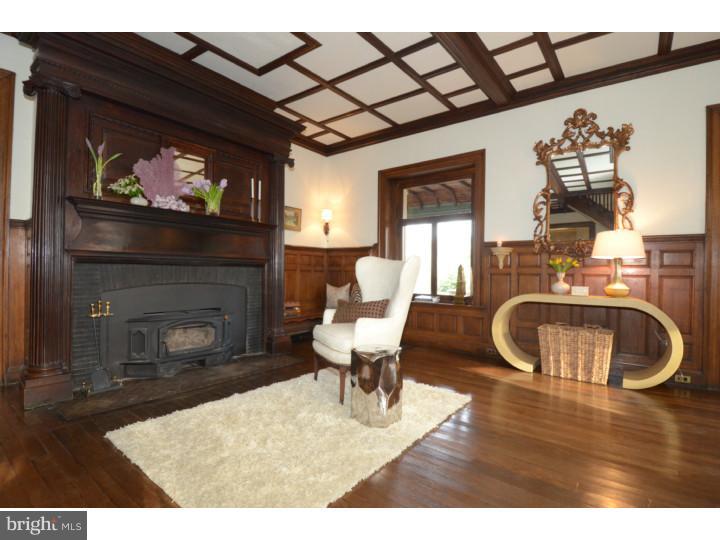 820 Penllyn Pike Lower Gwynedd, PA 19002 - Photo 3 of 25 Foyer