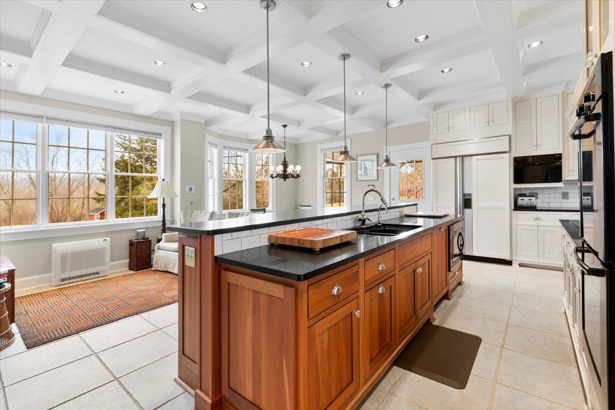 16 West Road Bennington, VT 05201 - Photo 18 of 57