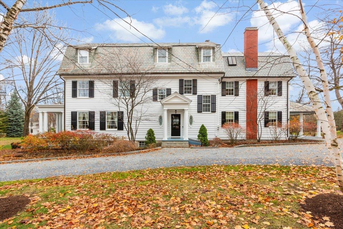 16 West Road Bennington, VT 05201 - Photo 2 of 57