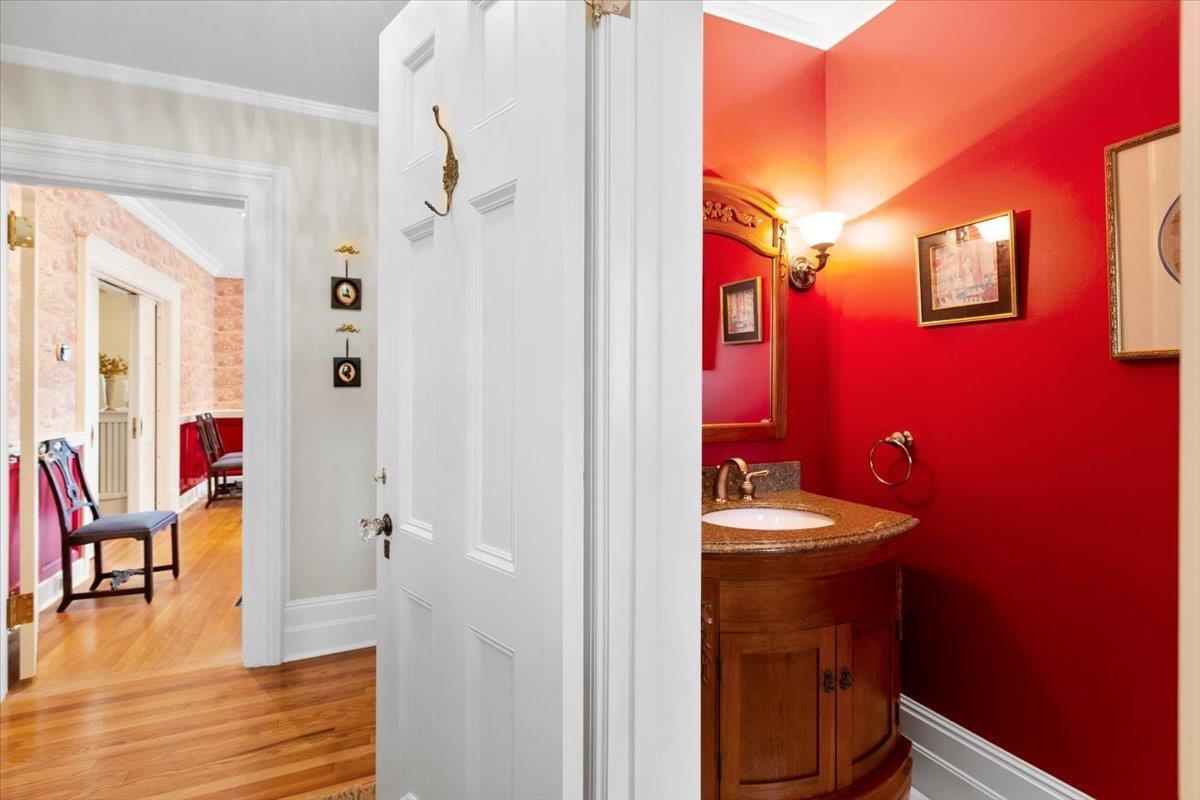 16 West Road Bennington, VT 05201 - Photo 28 of 57