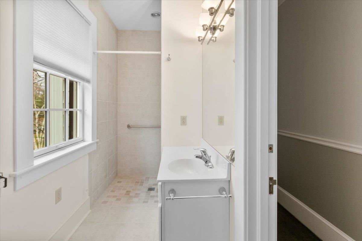 16 West Road Bennington, VT 05201 - Photo 41 of 57