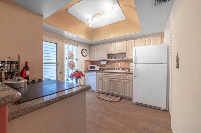 $359,000 | 3204 Colony Club Road, Unit 6, Pompano Beach, FL 33062