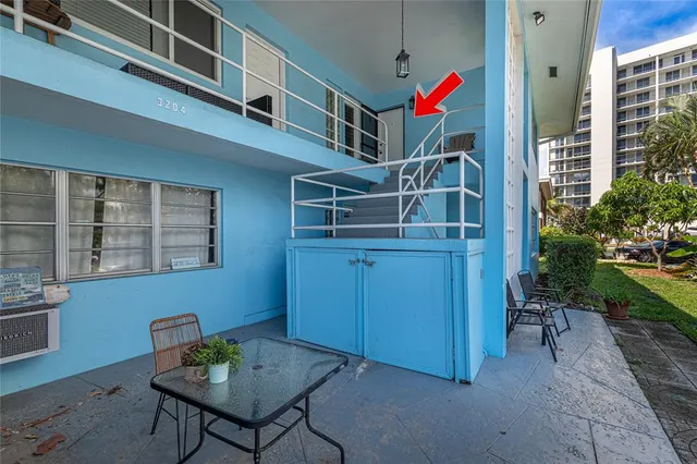 $359,000 | 3204 Colony Club Road, Unit 6, Pompano Beach, FL 33062