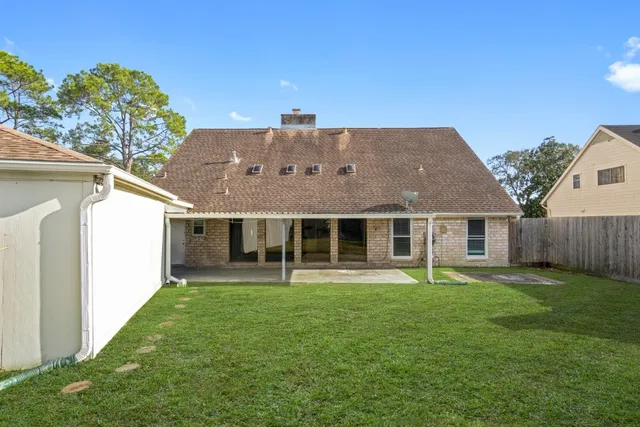 $2,800 | 10211 Sagemill Drive, Houston, TX 77089