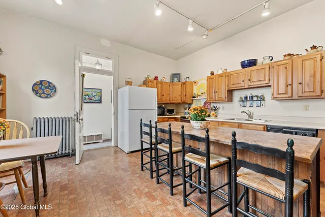 $850,000 | 16 West Main Street, Cambridge, NY 12816