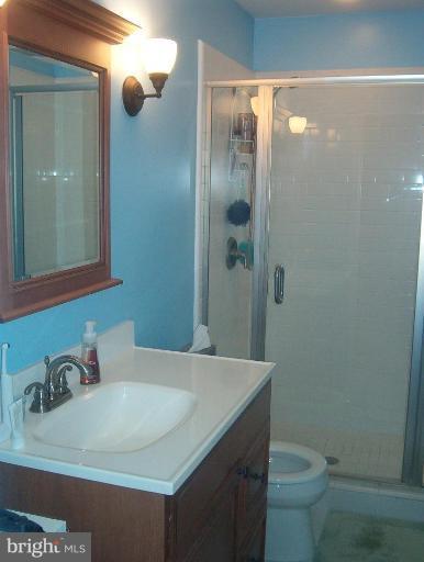 1687 Ridgely Court, Unit 188 Crofton, MD 21114 - Photo 3 of 20 Master Bath #2