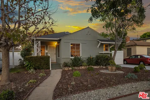 $1,299,999 | 3766 Beethoven Street, Los Angeles, CA 90066