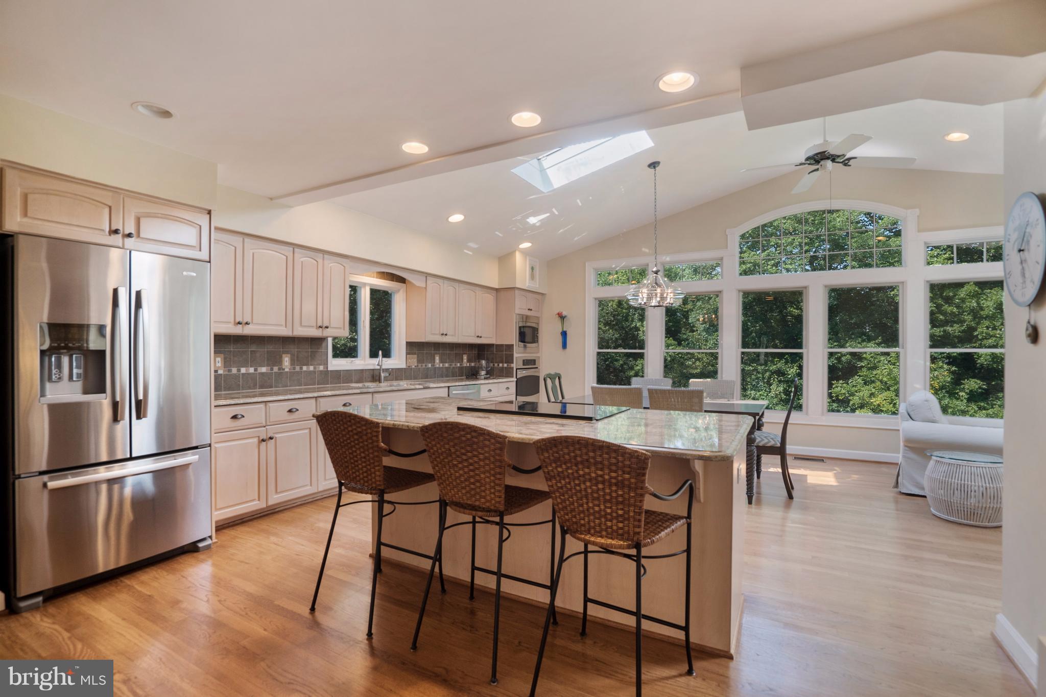 4313 Sir Walter Road Olney, MD 20832 - Photo 13 of 30 Kitchen