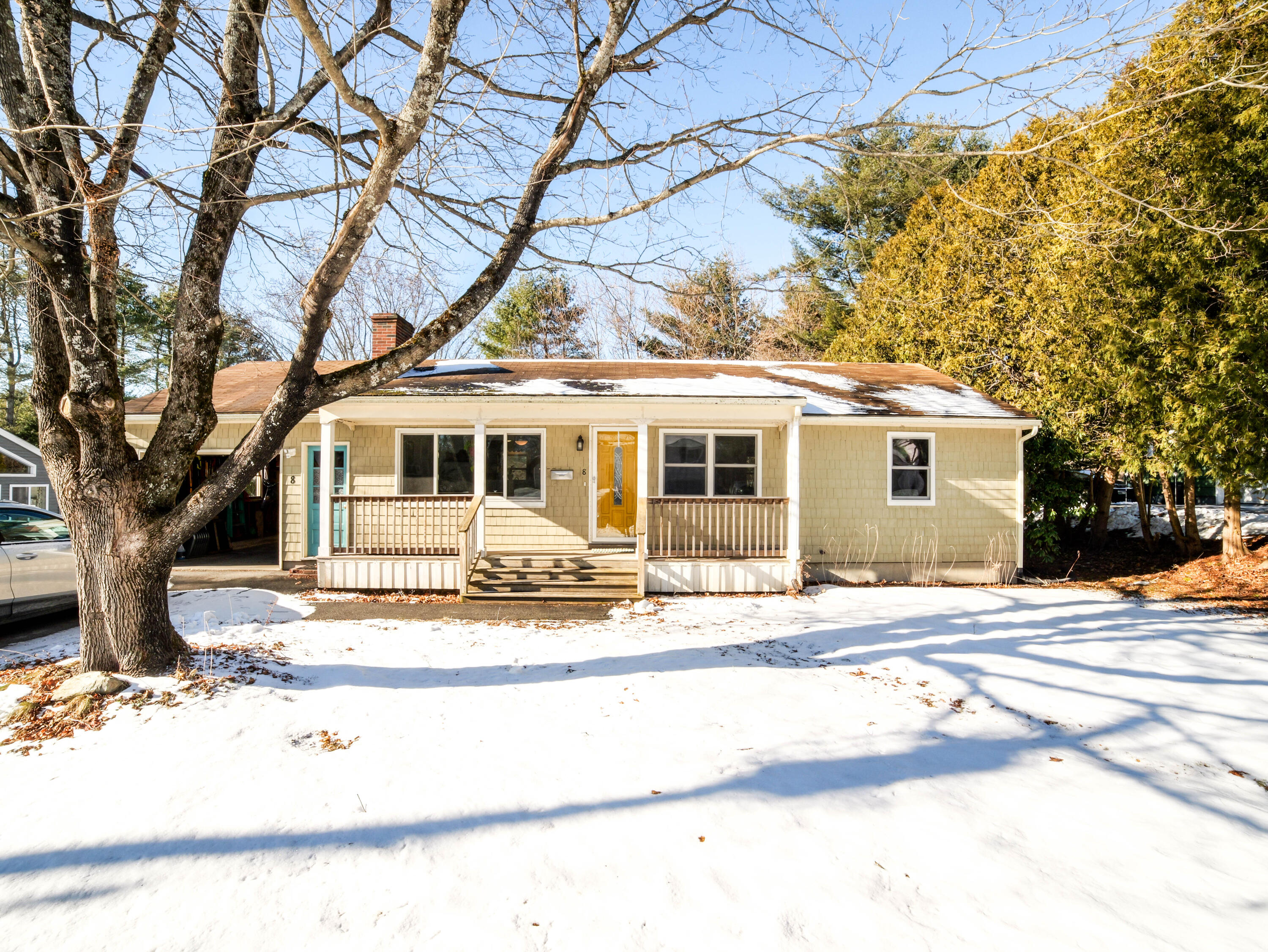 8 Brentwood Road Augusta, ME 04330 - Photo 1 of 38 8 brentwood-34