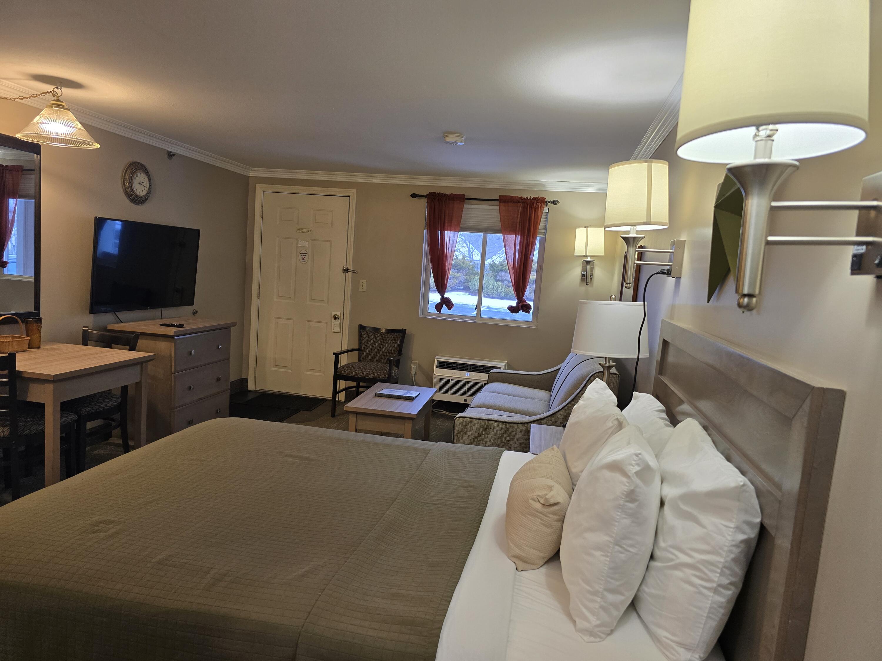 733 Post Road, Unit 126 Wells, ME 04090 - Photo 15 of 37 20250131_142633