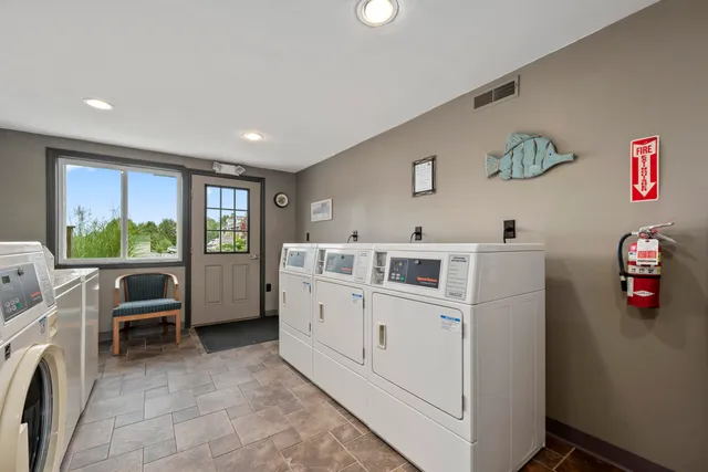 $98,000 | 733 Post Road, Unit 126, Wells, ME 04090