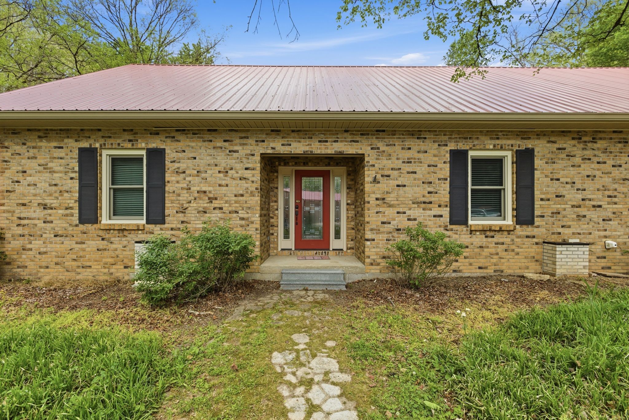 580 Defeated Creek Road Centerville, TN 37033 - Photo 5 of 71