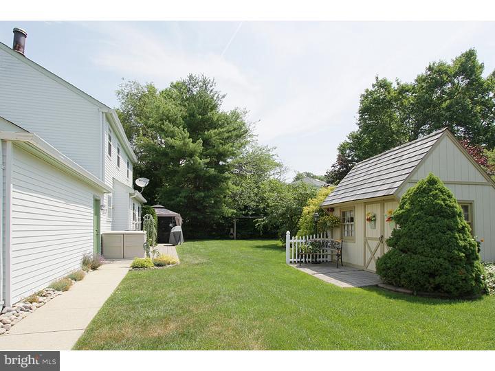 101 Redstone Ridge Deptford, NJ 08096 - Photo 2 of 22 Exterior Back