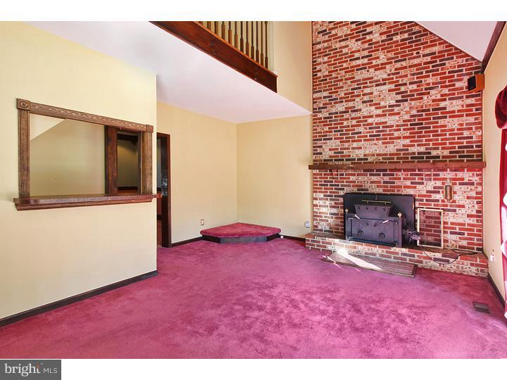 101 Redstone Ridge Deptford, NJ 08096 - Photo 13 of 22 Family Room